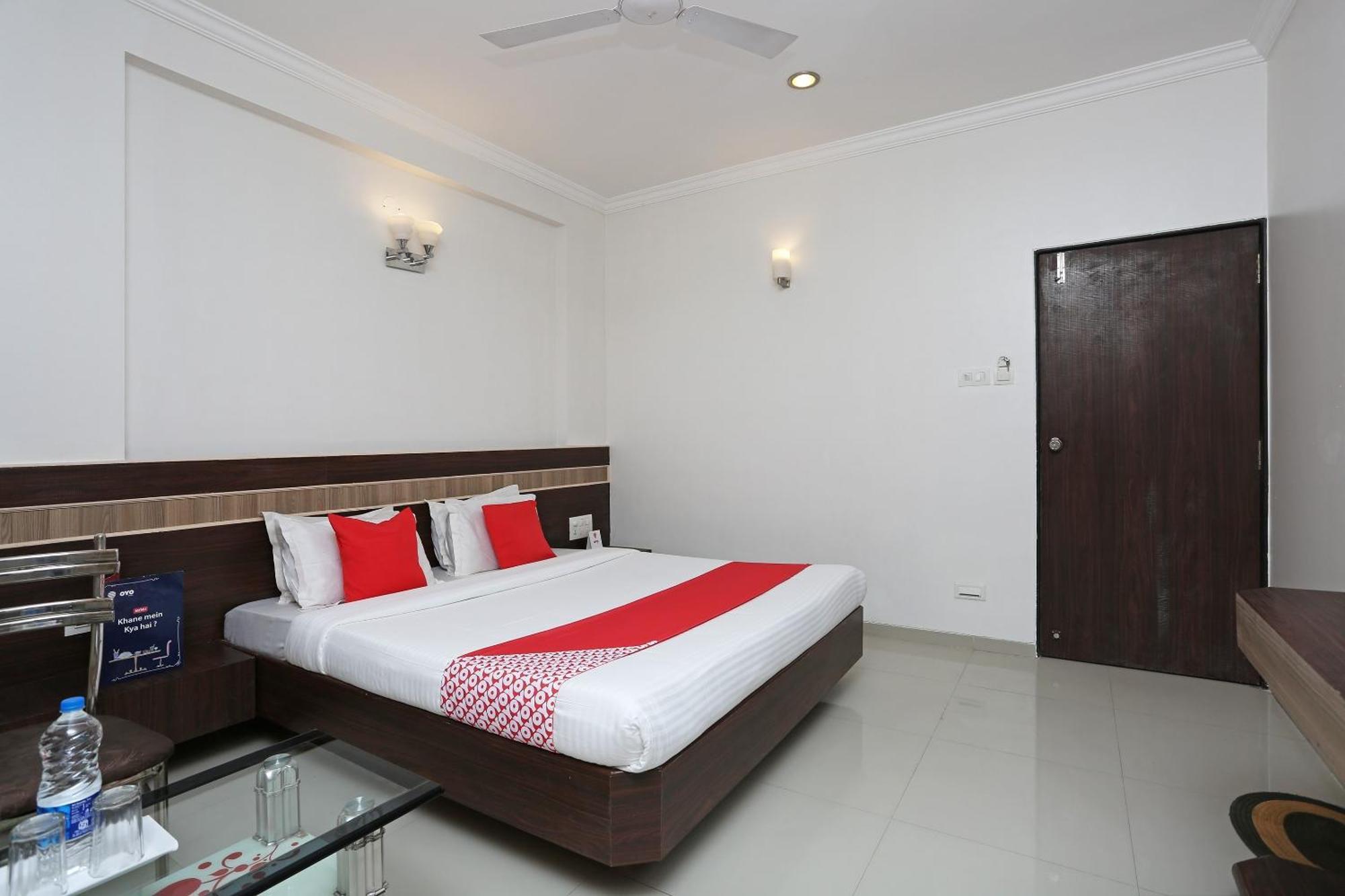Spot On Hotel Sai Pancham 쉬르디 외부 사진